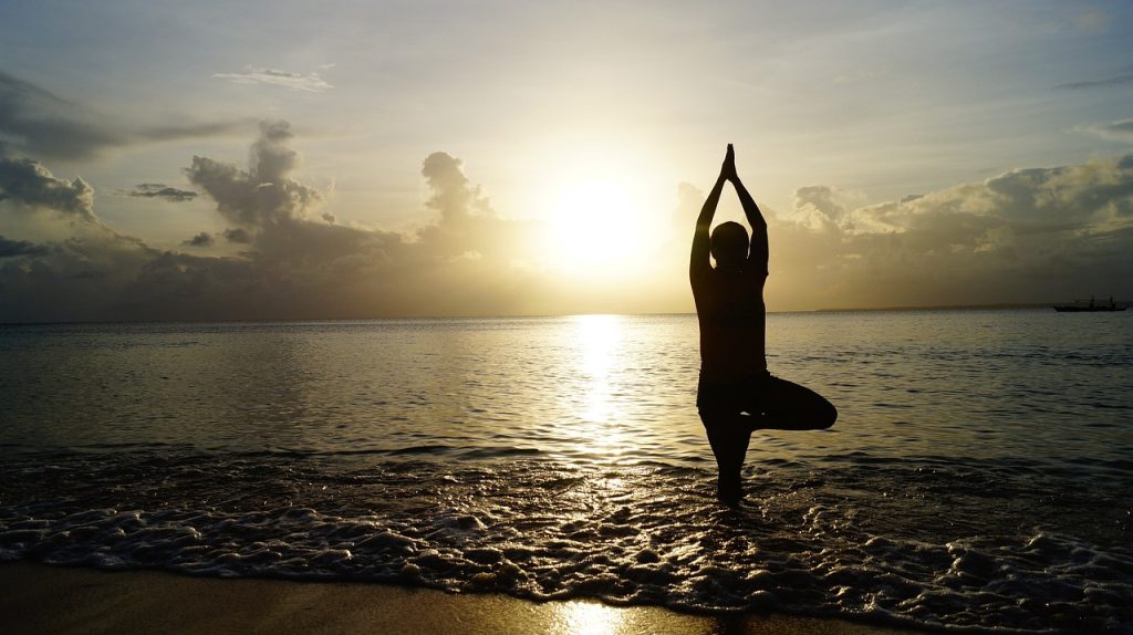 beach, yoga, nature, sunset, silhouette, person, yoga pose, shore, seashore, sea, ocean, meditate, meditation, pose, balance, calm, tranquil-1835213.jpg